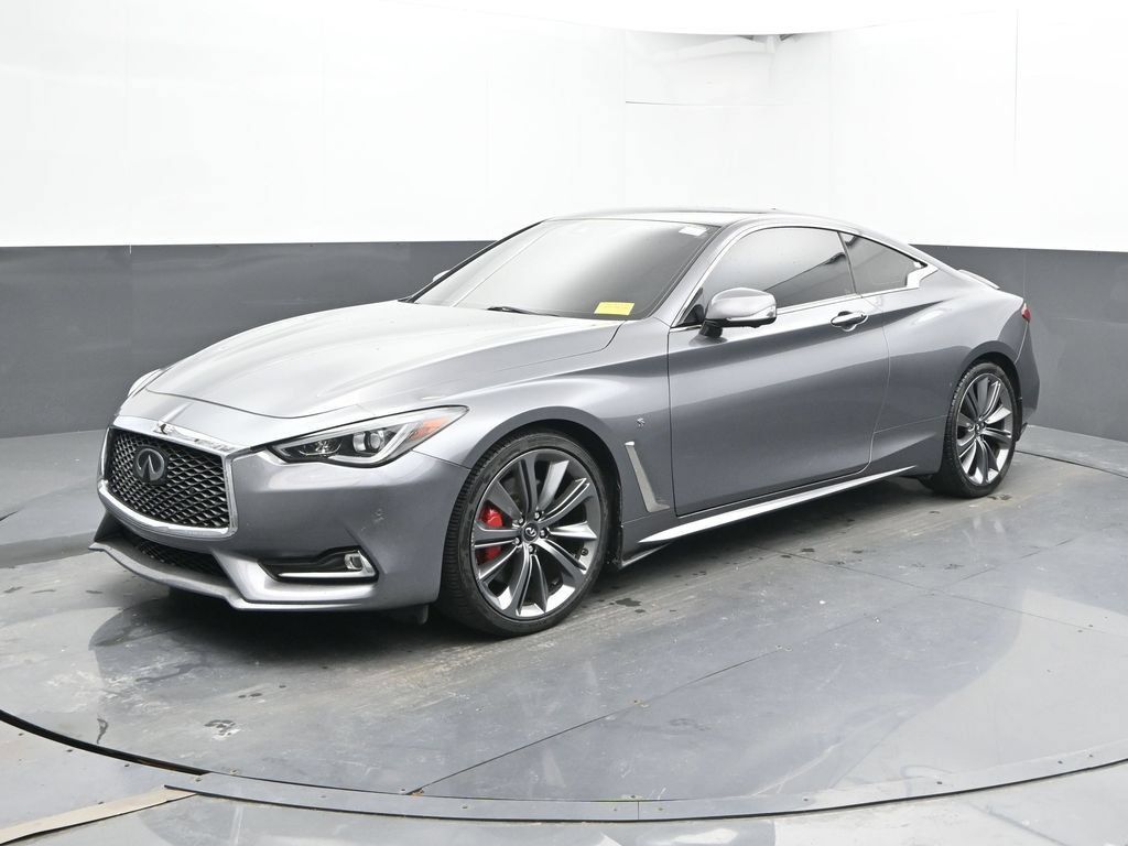 Used 2018 INFINITI Q60 Red Sport 400 AWD/4WD image 8