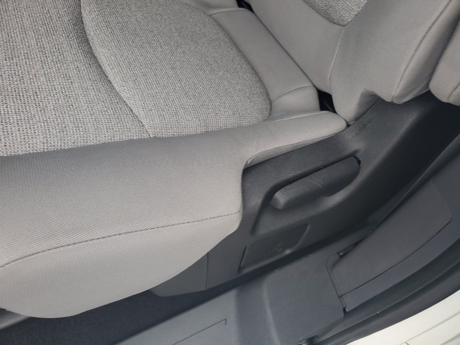 Used 2022 Toyota Sienna LE FWD image 15