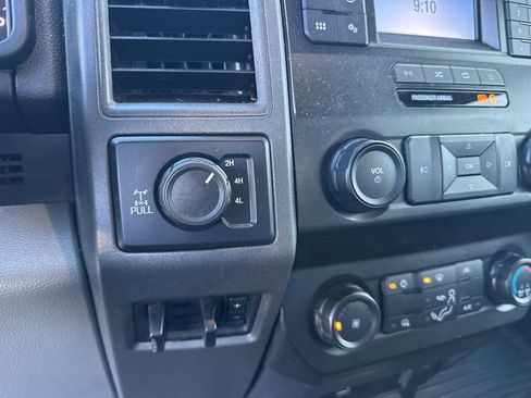 Used 2020 Ford F250 XL w/ Power Equipment Group image 15