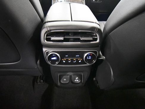 Used 2024 Genesis GV80 3.5T Advanced w/ Advanced Package AWD/4WD image 17