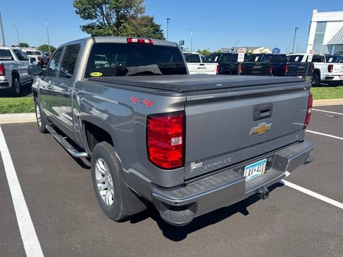 Used 2017 Chevrolet Silverado 1500 LT w/ All Star Edition AWD/4WD image 3