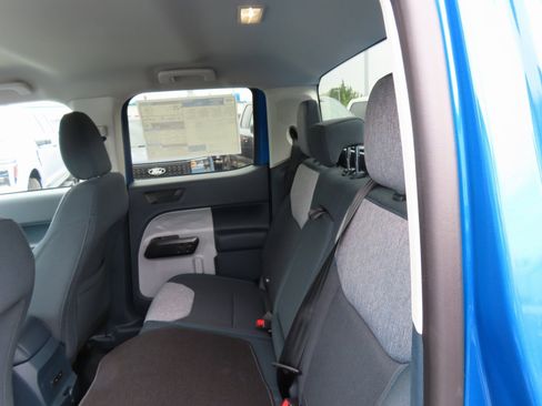 New 2025 Ford Maverick XLT w/ Equipment Group 302A image 16