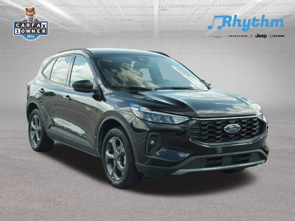 Used 2025 Ford Escape ST-Line Select AWD/4WD 360° Tour