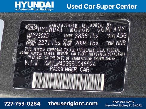 Used 2025 Hyundai Elantra Sport image 31