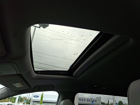 Used 2023 Honda Odyssey EX-L image 17