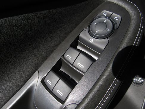 Used 2026 Buick Encore GX Avenir w/ Avenir Convenience Package image 23