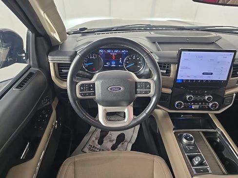 Used 2024 Ford Expedition Max Limited RWD image 11