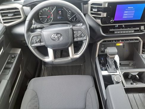 New 2026 Toyota Tundra SR5 w/ SR5 Convenience Package RWD image 20
