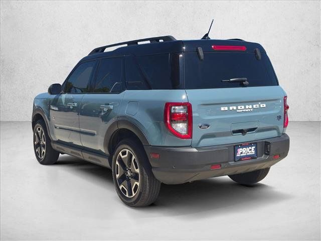 Used 2023 Ford Bronco Sport Outer Banks w/ Tech Package AWD/4WD image 8