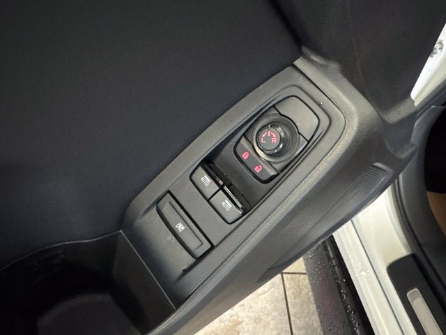 Used 2023 Toyota GR86 Premium w/ ALL Weather Mat Package (TMS) RWD image 9
