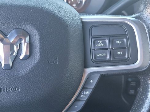 Used 2022 RAM 2500 Big Horn image 38