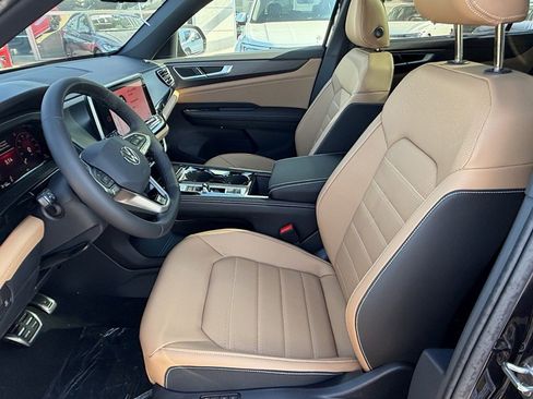 New 2026 Volkswagen Atlas Cross Sport SEL R-Line AWD/4WD image 16