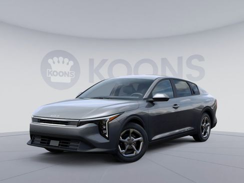 New 2026 Kia K4 LXS image 1