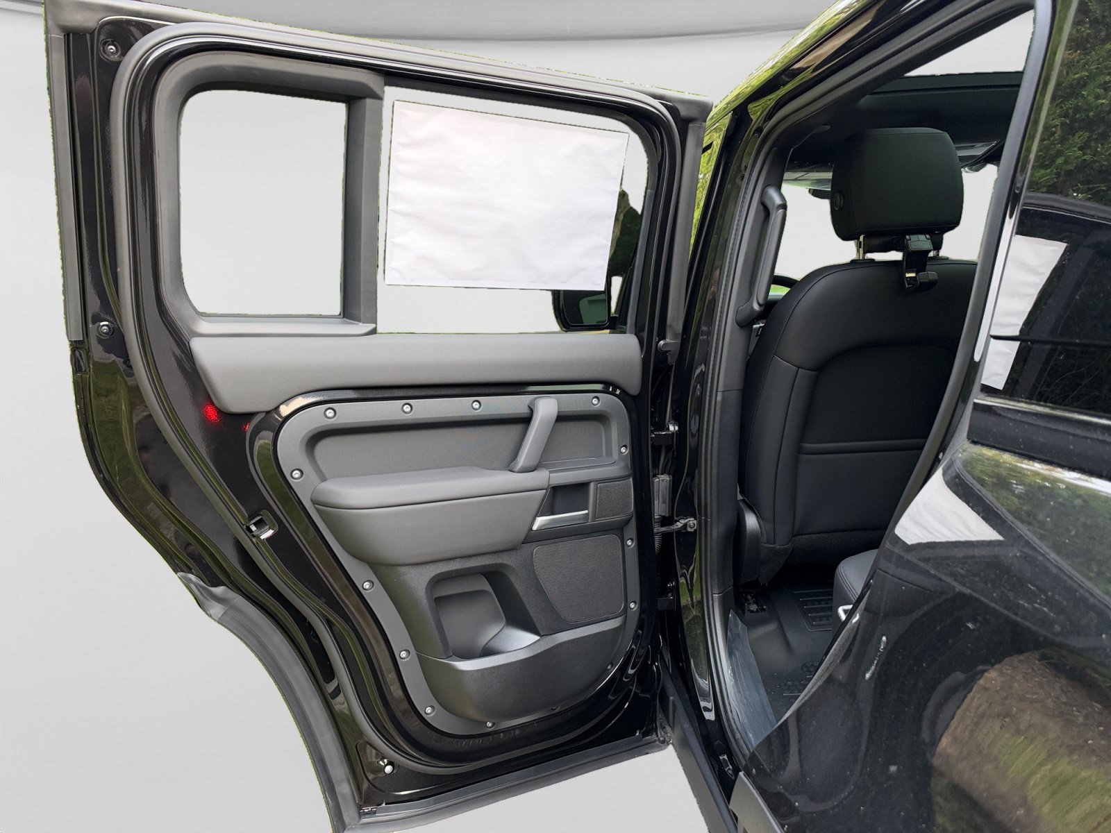 New 2026 Land Rover Defender 110 S AWD/4WD image 17