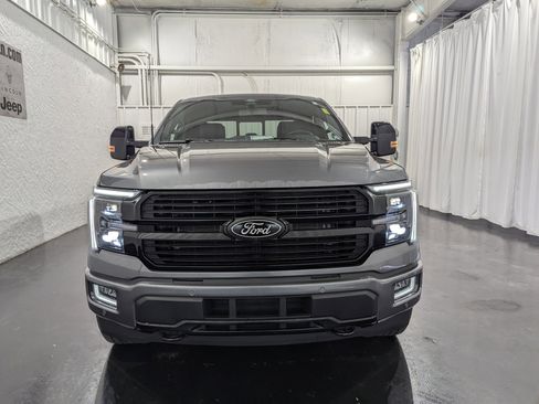 Used 2024 Ford F150 Platinum image 4