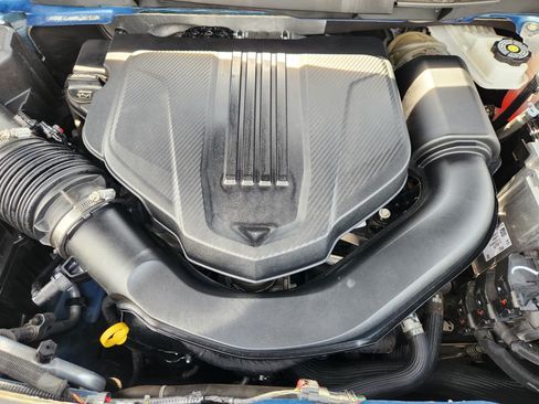Used 2025 Chevrolet Traverse Z71 AWD/4WD image 34