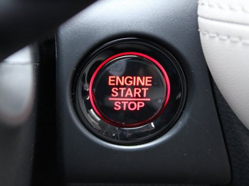 New 2026 Honda HR-V LX image 37