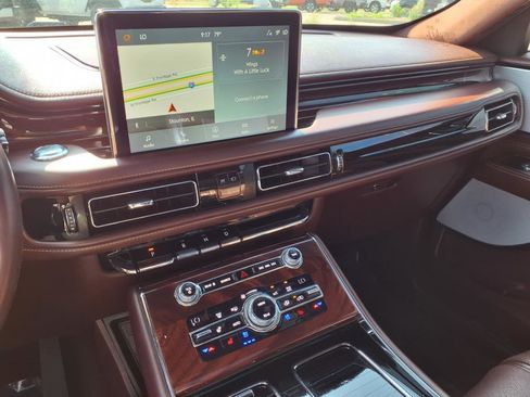 Used 2020 Lincoln Aviator Black Label w/ Dynamic Handling Package image 7