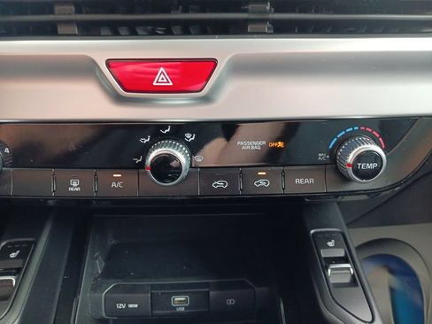 Used 2021 Kia Telluride S FWD image 24