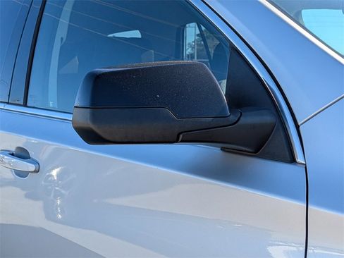 Used 2021 Chevrolet Traverse LS image 10