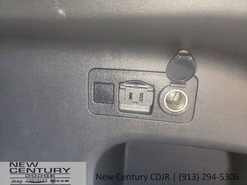 Used 2024 Toyota RAV4 Adventure AWD/4WD image 23