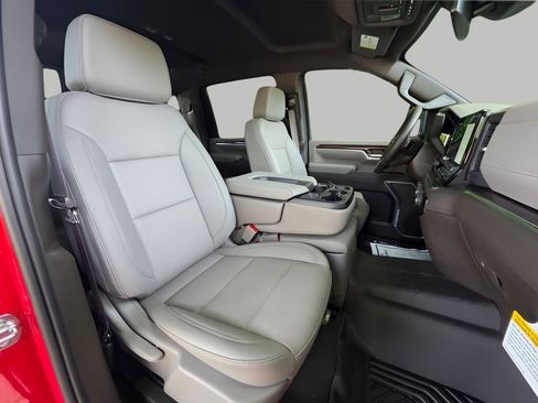 New 2026 Chevrolet Silverado 2500 LT w/ Texas Edition AWD/4WD image 11