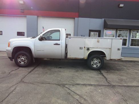 Used 2013 GMC Sierra 2500 W/T image 1