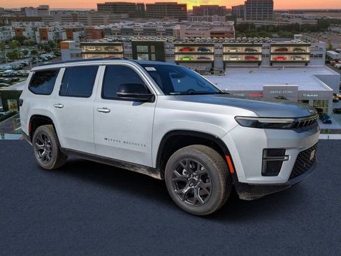 New 2026 Jeep Grand Wagoneer Limited image 1