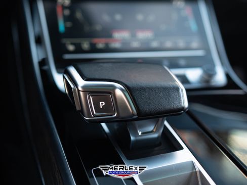 Used 2021 Audi A8 L 4.0T w/ Interior Protection Package image 35