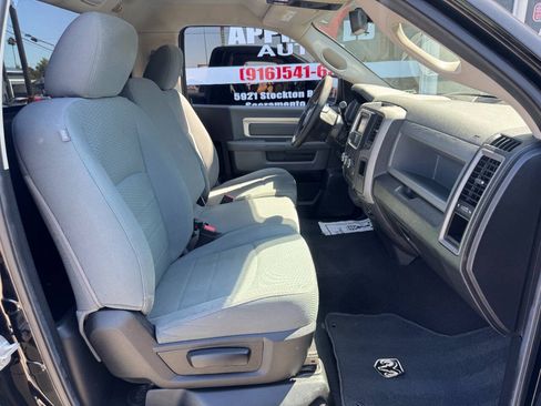 Used 2014 RAM 1500 Express RWD image 11