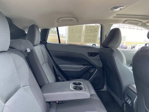 Used 2024 Subaru Crosstrek 2.0i Premium image 20