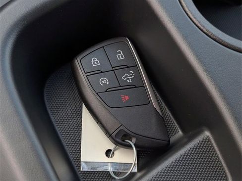 New 2026 GMC Sierra 1500 SLE image 24