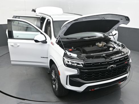 Used 2024 Chevrolet Tahoe Z71 AWD/4WD image 42