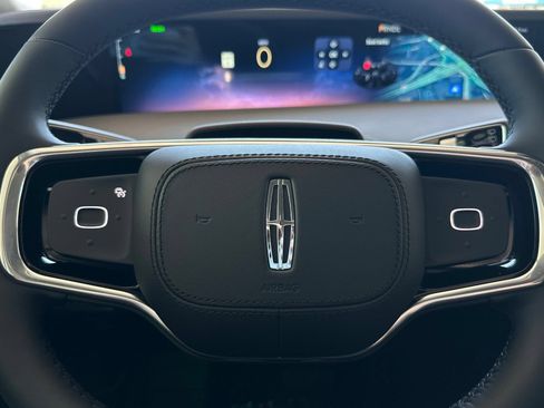 New 2026 Lincoln Nautilus Premier AWD/4WD image 23