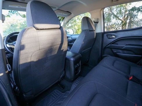 Used 2018 GMC Canyon SLE w/ SLE Convenience Package image 26