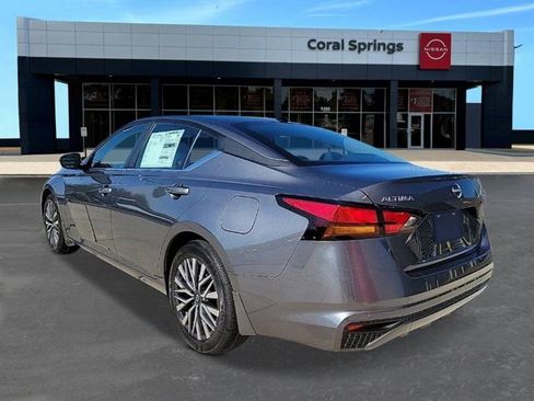 New 2026 Nissan Altima 2.5 SV image 3