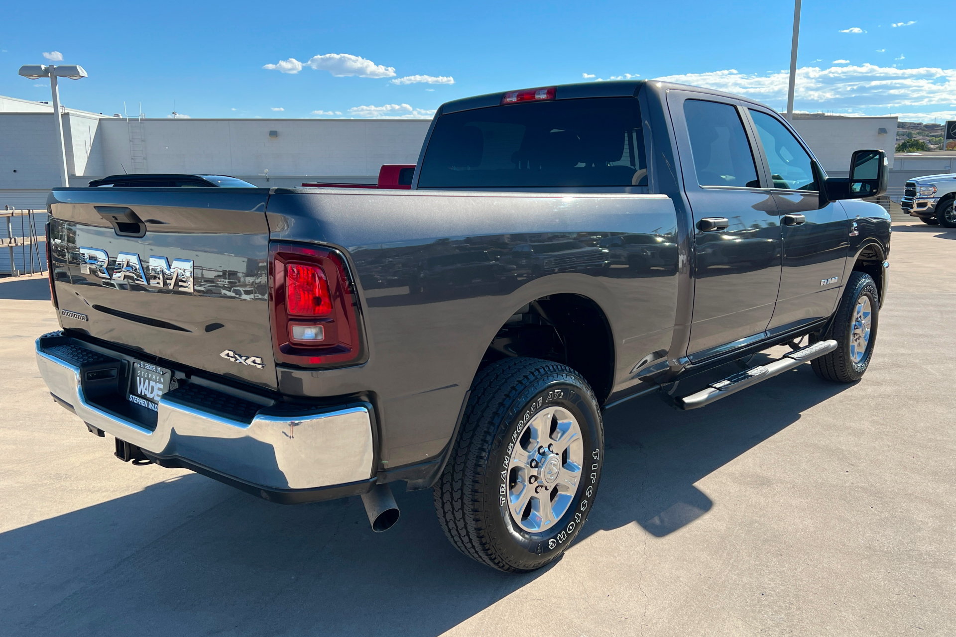 Used 2025 RAM 2500 Big Horn AWD/4WD image 6