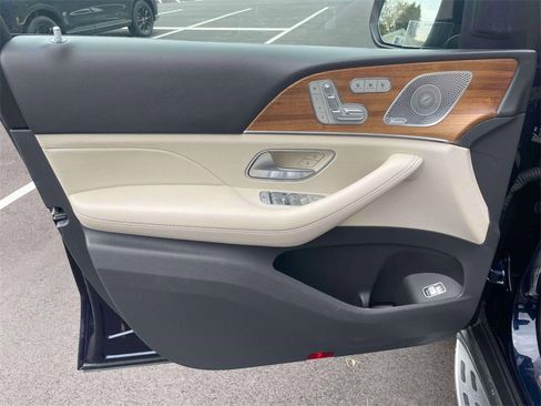 Used 2020 Mercedes-Benz GLS 450 GLS 450 image 15