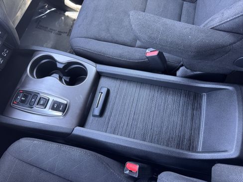 Used 2022 Honda Pilot Sport image 33
