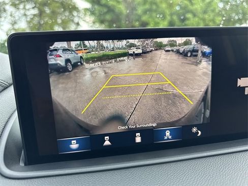 Used 2022 Acura MDX FWD image 17