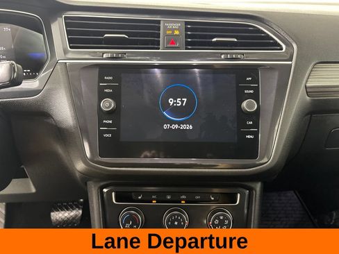 Used 2024 Volkswagen Tiguan Wolfsburg Edition AWD/4WD image 17