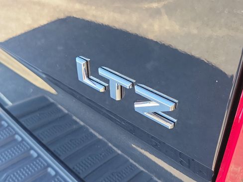 Used 2026 Chevrolet Silverado 1500 LTZ w/ Z71 Off-Road Package image 8