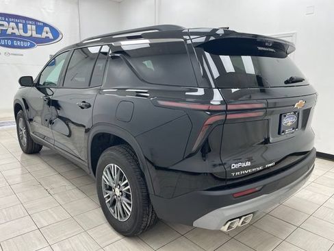 New 2026 Chevrolet Traverse LT w/ Driver Confidence Package AWD/4WD image 19