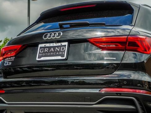 Used 2025 Audi Q3 2.0T Premium AWD/4WD image 14