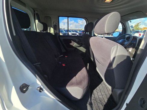 Used 2013 Nissan Cube 1.8 S w/ Interior Designer Pkg image 13