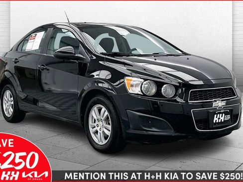 Used 2012 Chevrolet Sonic LS image 1
