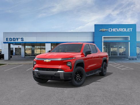 New 2025 Chevrolet Silverado EV LT image 9