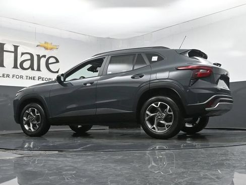 New 2026 Chevrolet Trax LT FWD image 33