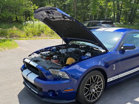 Used 2013 Ford Mustang Shelby GT500 RWD image 12