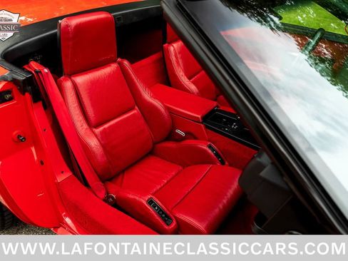 Used 1988 Chevrolet Corvette Convertible RWD image 76